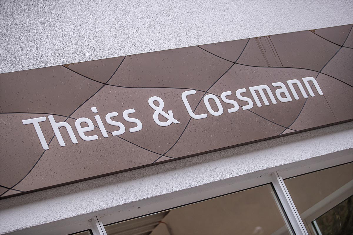 theis und crossmann team