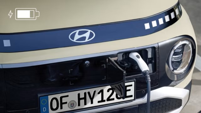 Hyunday Inster lädt