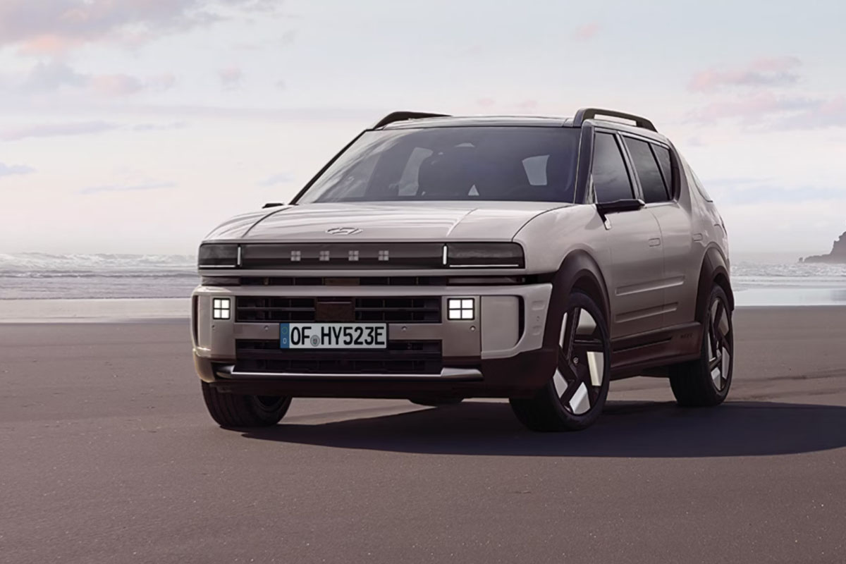 beiger NEXO von vorne